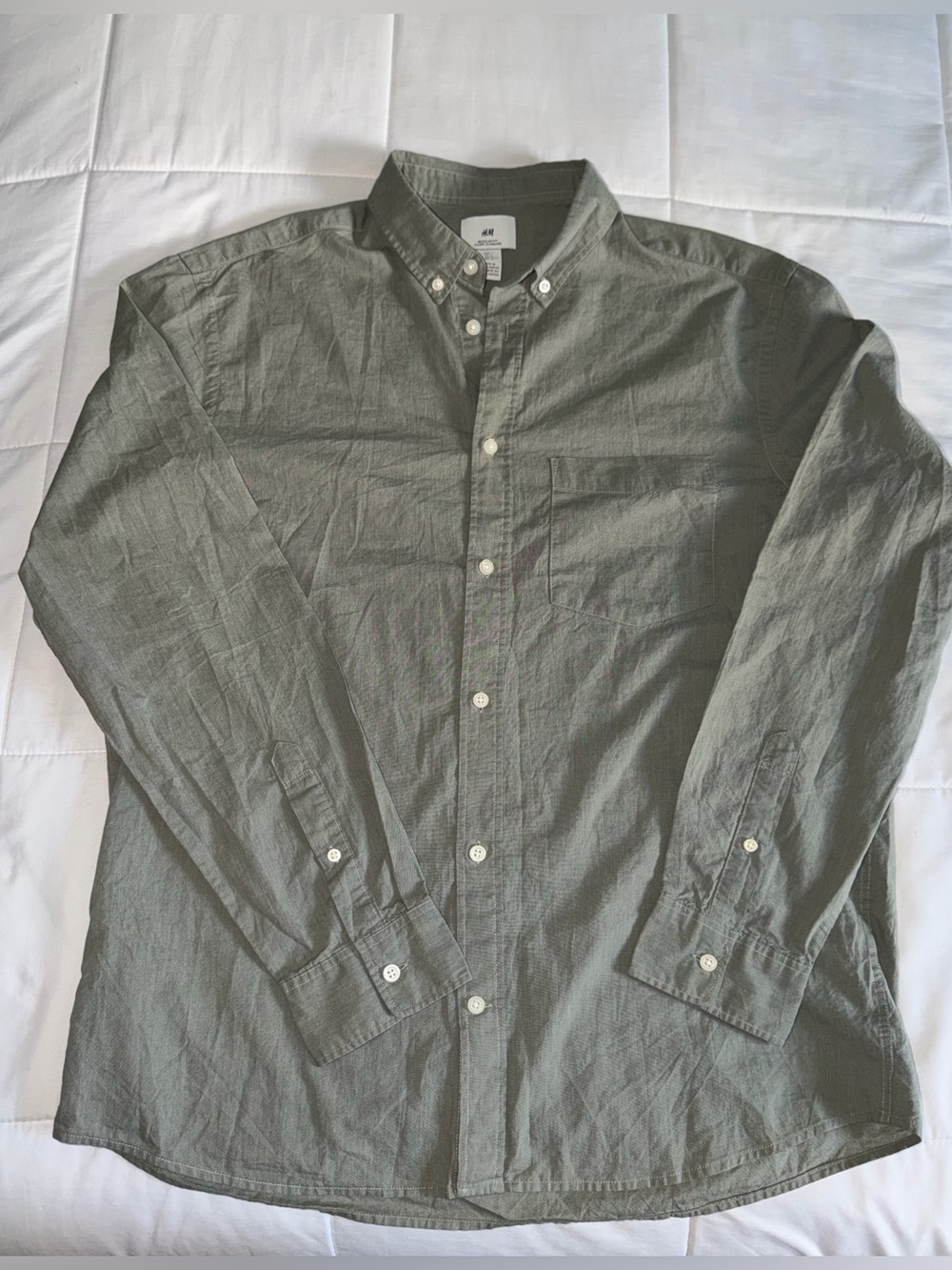 H&M Olive Green Button-Down Men's Shirt - Large